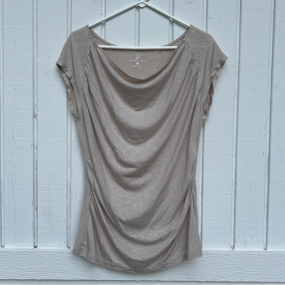 New York & Company: Tan Drape Top with Cinched Sides. Size Large.
